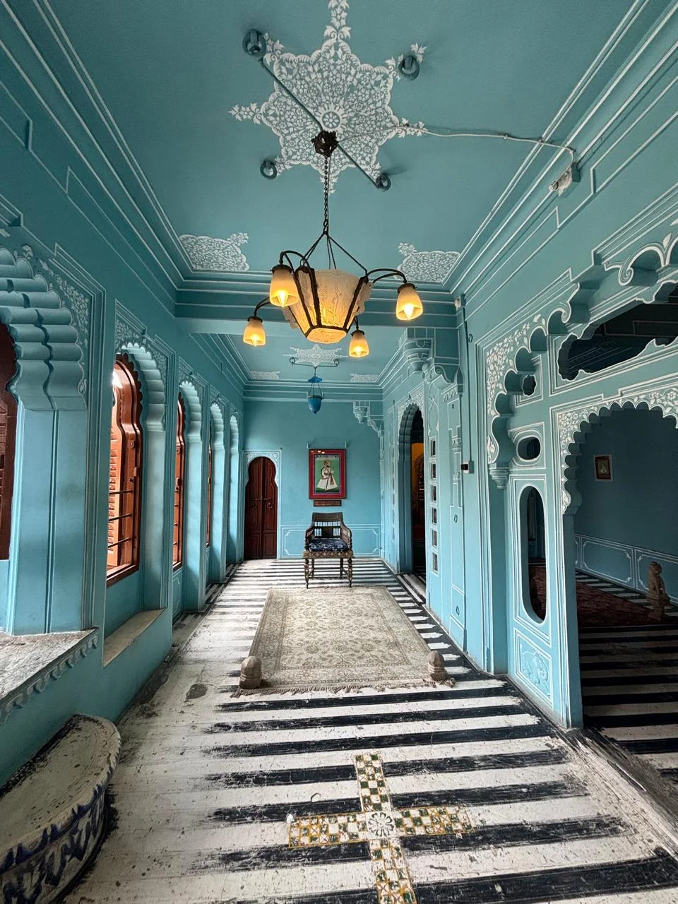 Lake Pichola and the City Palace in Udaipur